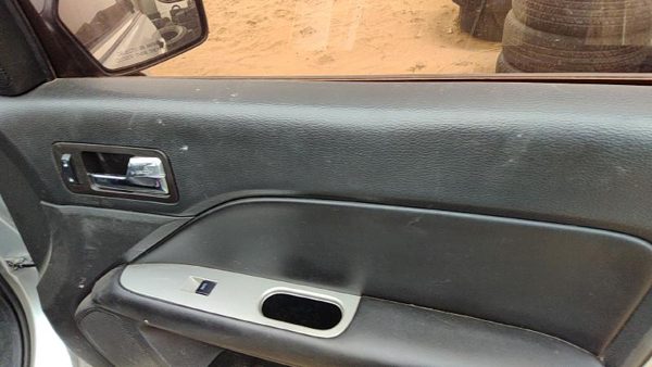 10-12 Fusion Passenger Right Front Door Trim Panel With Switches Charcoal Fw — photo 3