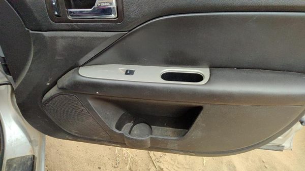 10-12 Fusion Passenger Right Front Door Trim Panel With Switches Charcoal Fw — photo 6