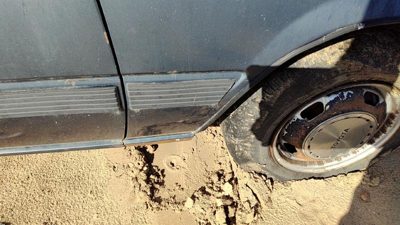 84-86 Toyota Camry Passenger Right Moulding From Fender Oem Trim Strip