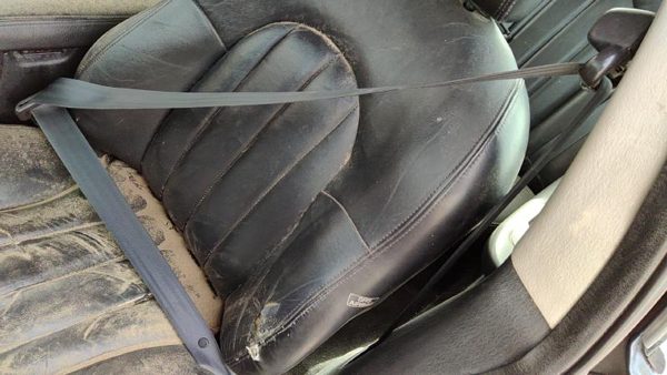 2000-2004 Chrysler 300M Driver Left Front Seat Belt Retractor Oem Shoulder Black — photo 2