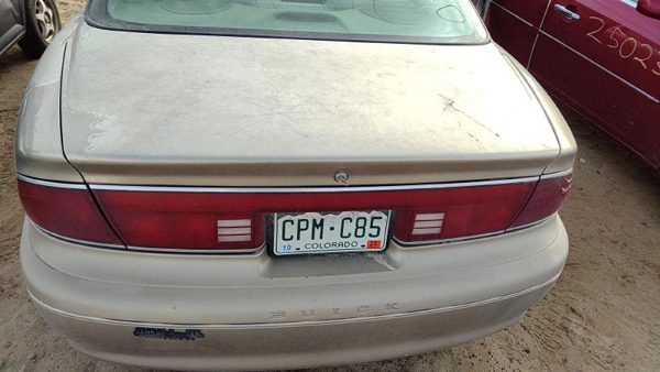 1997 Buick Century Trunk/decklid/hatch/tailgate Silver — photo 2