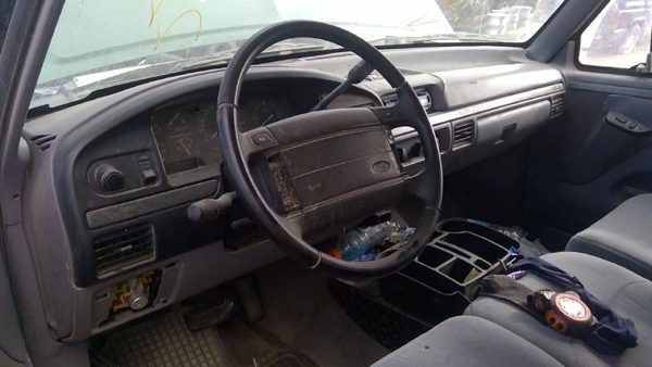 1995 Ford F150 — vehicle photo 5