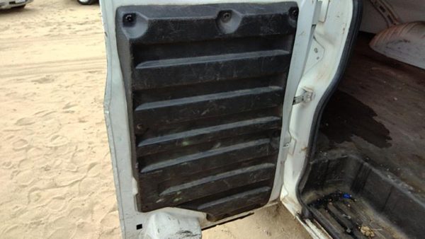 03-14 Express Van Passenger Right Rear Inside Door Trim Panel With Switches Back — photo 1