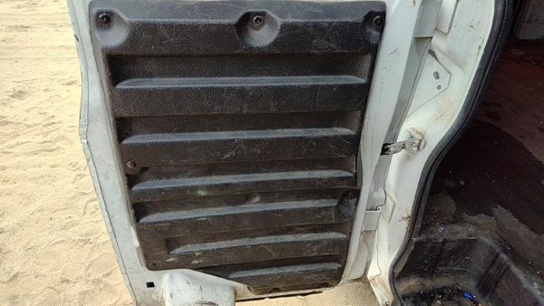 03-14 Express Van Passenger Right Rear Inside Door Trim Panel With Switches Back — photo 5