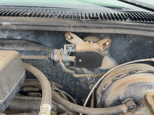 1988-1999 Chevy Silverado 1500 Windshield Wiper Motor Oem 12368702 — photo 2