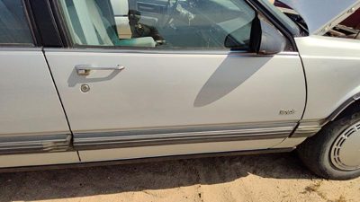 1990 Oldsmobile Delta 88 Front Door RH Gray
