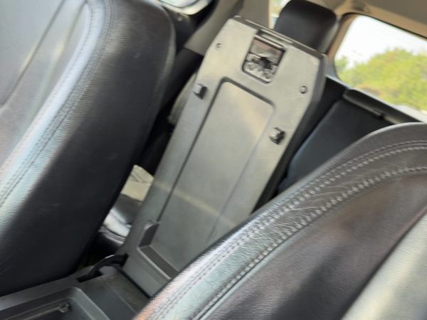 14-15 Equinox Center Console Lid Only Oem Arm Rest Fold Down 2.4L Black 01A — photo 4