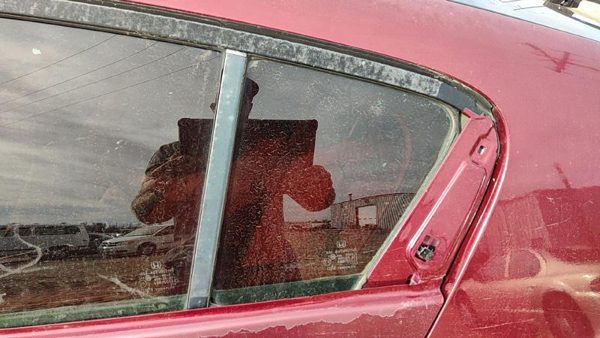 10-14 Honda Insight Driver Left Rear Vent Window Back Door Glass With Frame Oem — photo 1