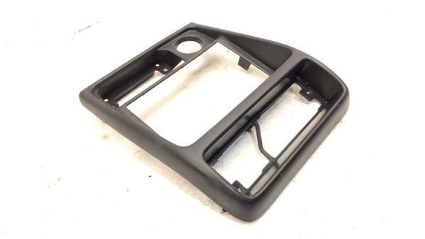 1996-1998 Geo Tracker Trim Bezel Around Radio Surround Dash Panel Oem Black — photo 10