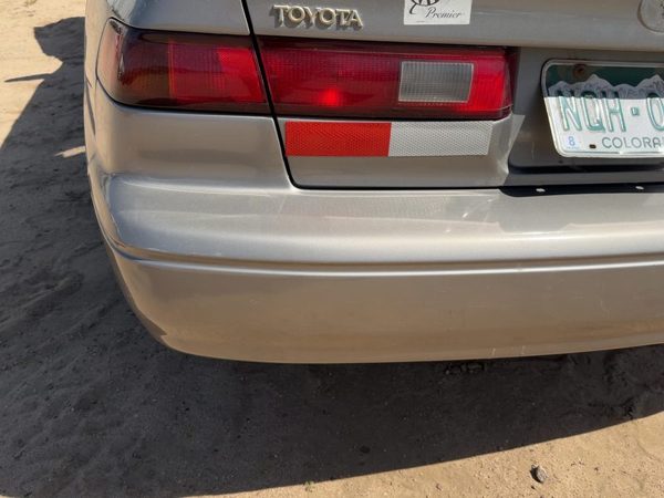 97-01 Toyota Camry Rear Bumper Cover Assembly Antique Sage 1B2 OEM 52159AA900 — photo 6