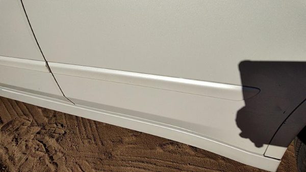 07-12 Altima Driver Left Rear Moulding From Door Back Trim Strip White Qx3 — photo 1
