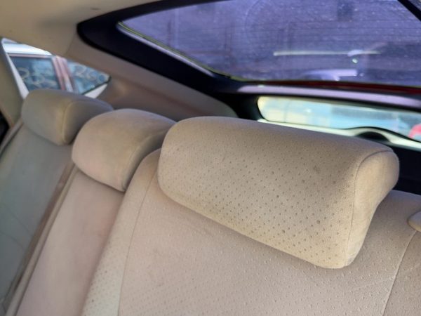 2004-2009 Toyota Prius Rear Seat Headrests Set Bisque 7194047090E1 — photo 2