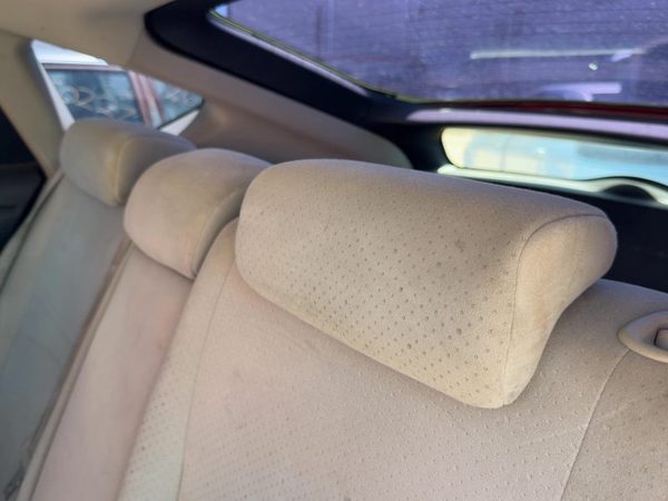 2004-2009 Toyota Prius Rear Seat Headrests Set Bisque 7194047090E1 — photo 3