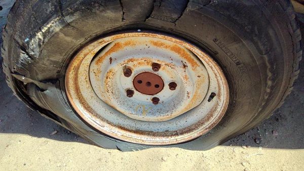 1980-1993 Dodge Ram W150 15 Steel Wheel Oem Factory Rim #2 4284947 — photo 4