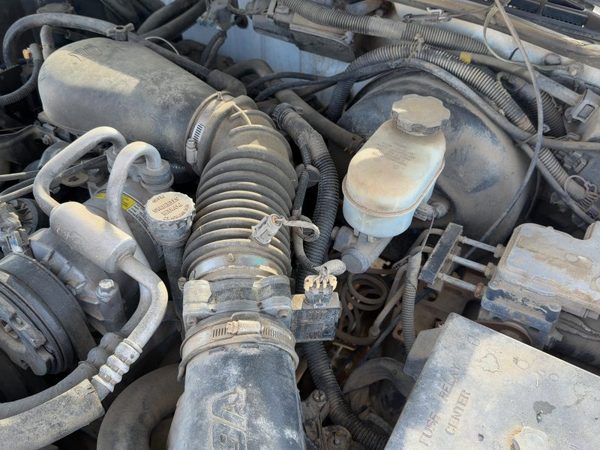 1996-2005 Chevy S10 Blazer Passenger Right Cylinder Head Assembly Oem 4.3L — photo 2