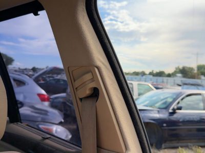 2000-2006 Bmw X5 Driver Left B-Pillar Trim Panel Oem Light Beige E53