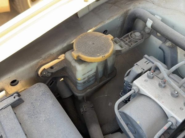 05-09 Subaru Legacy Outback Power Steering Fluid Remote Reservoir Tank Oem 2.5L — photo 2