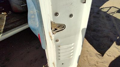 92-97 Ford F350 Passenger Right Front Door Latch With Rods/Cables Oem