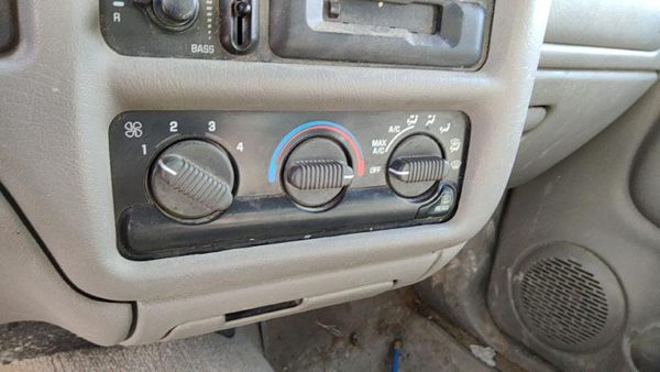 1999-2005 S10 Blazer Temperature Control Module In Dash Heater Ac Head Unit Oem — photo 3