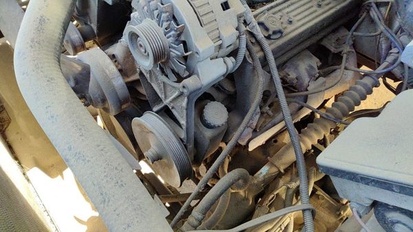 1995-1998 Chevy Silverado 1500 Power Steering Pump With Mount Bracket Oem 5.7L — photo 4