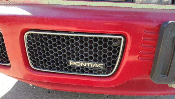 1993 Pontiac Grand Prix Grille — photo 1