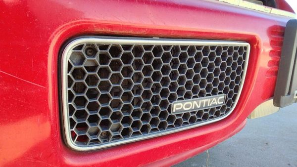 1993 Pontiac Grand Prix Grille — photo 6