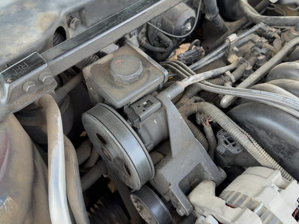 1992-1994 Olds Eighty Eight Power Steering Pump With Pulley Oem 3.8L 26031483 — photo 3