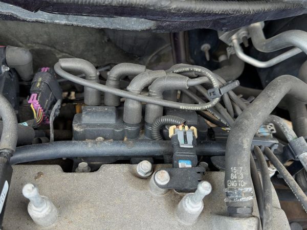 2005-2009 Chevy Equinox Ignition Coil Assembly Oem 3.4L 12579177 — photo 1
