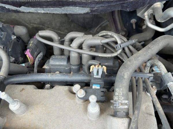 2005-2009 Chevy Equinox Ignition Coil Assembly Oem 3.4L 12579177 — photo 4
