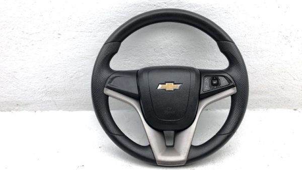2013 Chevy Sonic Steering Wheel OEM Black Abx 95015586 — photo 1