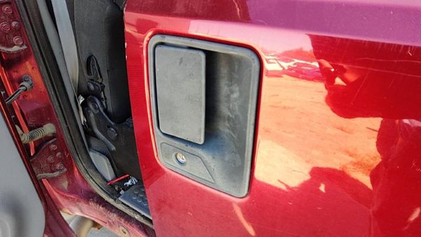 2003 Ford F250 Sd Pickup Outside Door Handle RH Super Duty Maroon — photo 1
