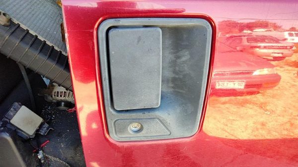 2003 Ford F250 Sd Pickup Outside Door Handle RH Super Duty Maroon — photo 2