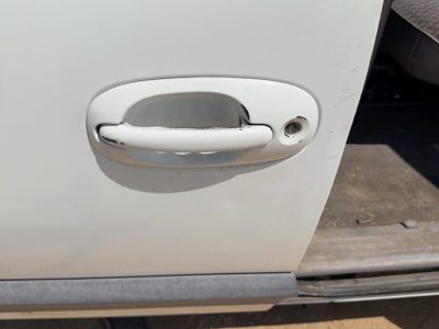 99 Town & Country Driver Left Front Outside Door Handle Oem Taupe Frost Ptk
