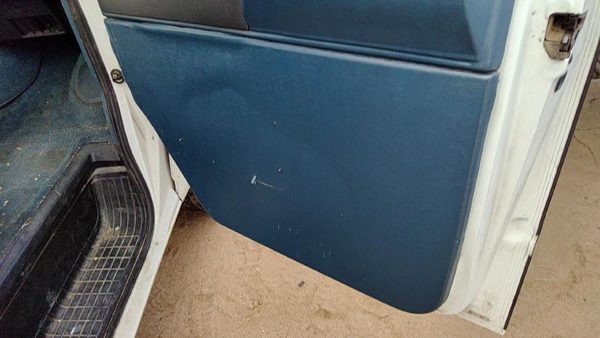1992-1995 Gmc Safari Passenger Right Front Door Trim Panel Manual Windows Blue — photo 8