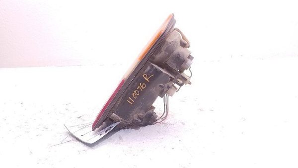 1990-1998 Suzuki Sidekick Passenger Right Tail Light 2 Door Brake Lamp Oem — photo 2