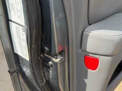 98-04 Seville Driver Left Front Door Latch With Rods/Cables Oem Sedan 4 Door