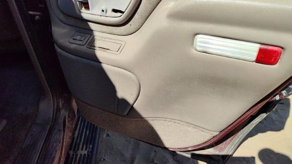 95-99 Gmc Yukon Passenger Right Rear Inside Door Trim Panel Only Back Tan 522 — photo 7