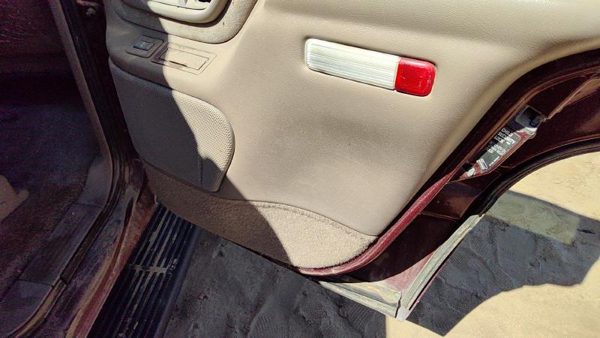 95-99 Gmc Yukon Passenger Right Rear Inside Door Trim Panel Only Back Tan 522 — photo 8
