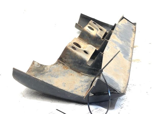 1987 Isuzu Pickup Pup Front Skid Plate Lower Plastic Shield Oem 4X4 — photo 6