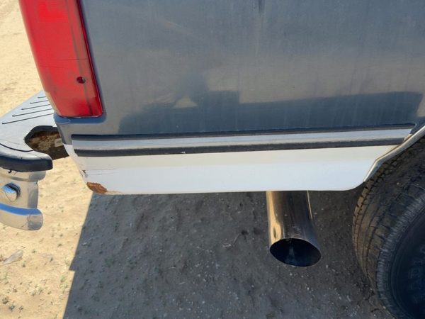 92-97 Ford F250 Passenger Right Rear Moulding On Rear Of Box Oem — photo 3