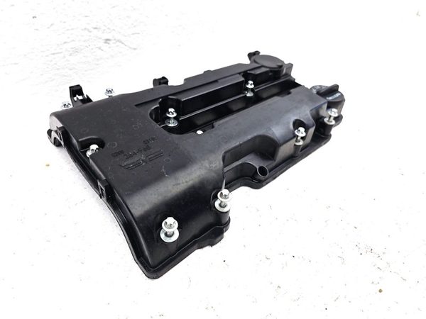 2011-2016 Chevy Cruze Valve Cover Oem 1.4L 25198877 — photo 9