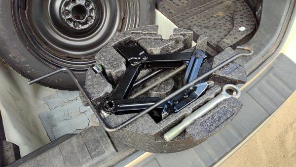 2012-2014 Subaru Legacy Outback Jack Tool Kit Set Assembly Spare Oem 97032Fj000 — photo 3