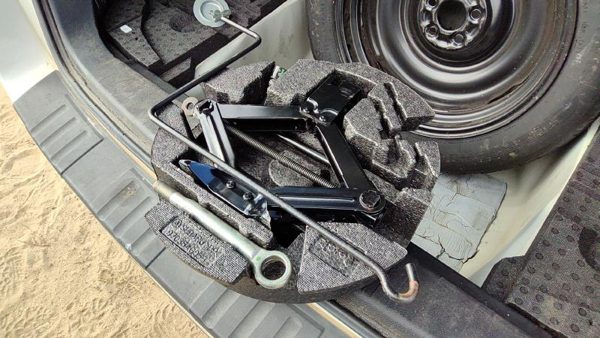 2012-2014 Subaru Legacy Outback Jack Tool Kit Set Assembly Spare Oem 97032Fj000 — photo 4