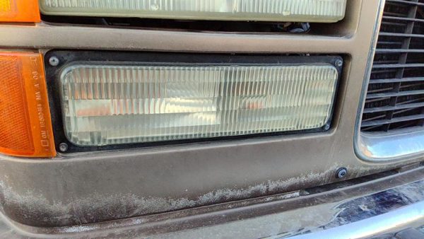 1994 Suburban 1500 Fog/mark/park/turn Light/lamp RH — photo 3