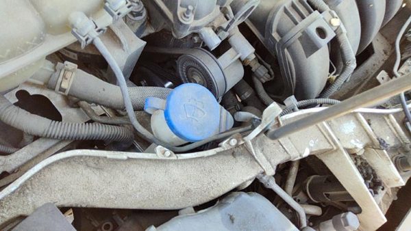 2012-2018 Ford Focus Windshield Washer Fluid Reservoir With Pump Oem Wiper Tank — photo 3