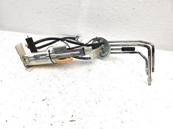 93-95 Pontiac Firebird Complete Fuel Pump With Sending Unit Gas Level Oem 5.7L — photo 1