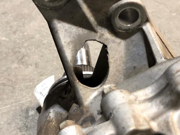 2007 GMC Acadia Transfer Case 3.6L Catod AWD — photo 12