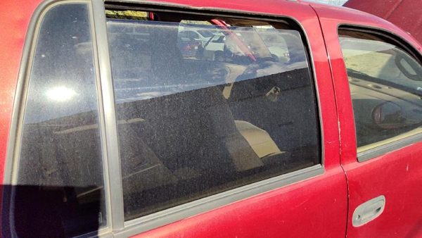 1998-2003 Dodge Durango Passenger Right Rear Side Window Door Glass Oem Back — photo 1