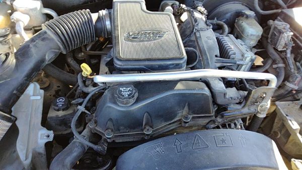 2002-2005 Chevy Trail Blazer Valve Cover Oem 4.2L 12591994 — photo 1