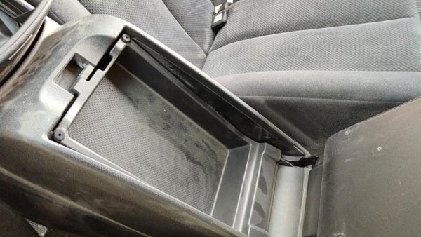 2007-2009 Nissan Altima Center Console Lid Only Arm Rest Fold Down Charcoal G — photo 4